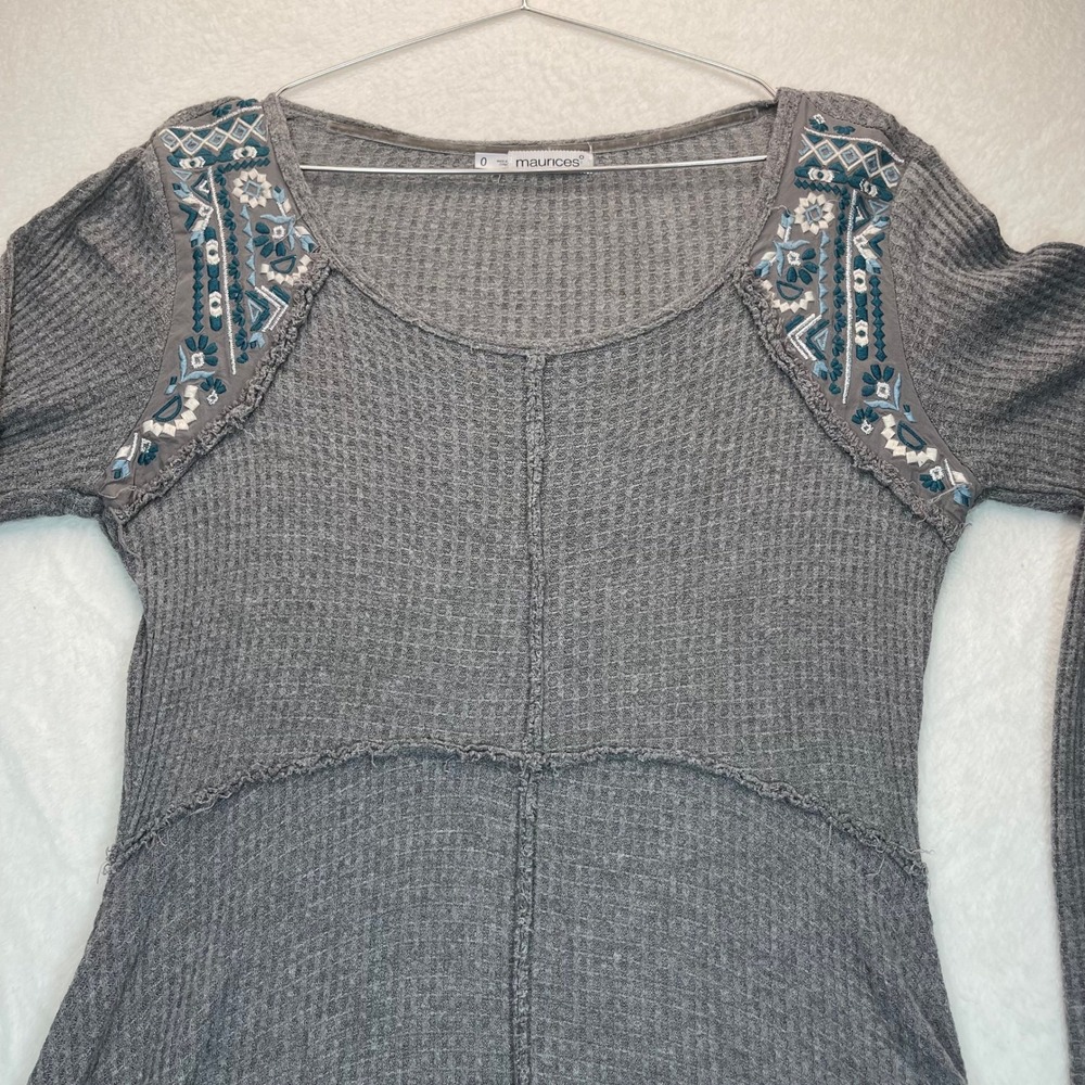 Maurices Waffle Knit Thermal 0 XS Grey Boho‎ Embroidered Sharkbite Indie Peasant